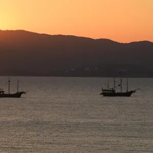 Apartamento Apartamento Praia Ponta Das Canas, Florianópolis